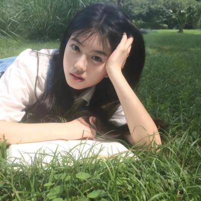 戴帽子的猫海报